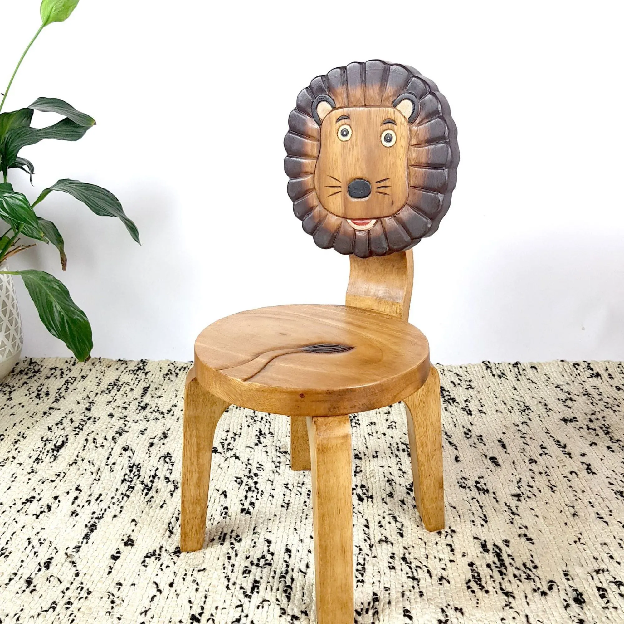 Children's chair with back rest - LION Theme