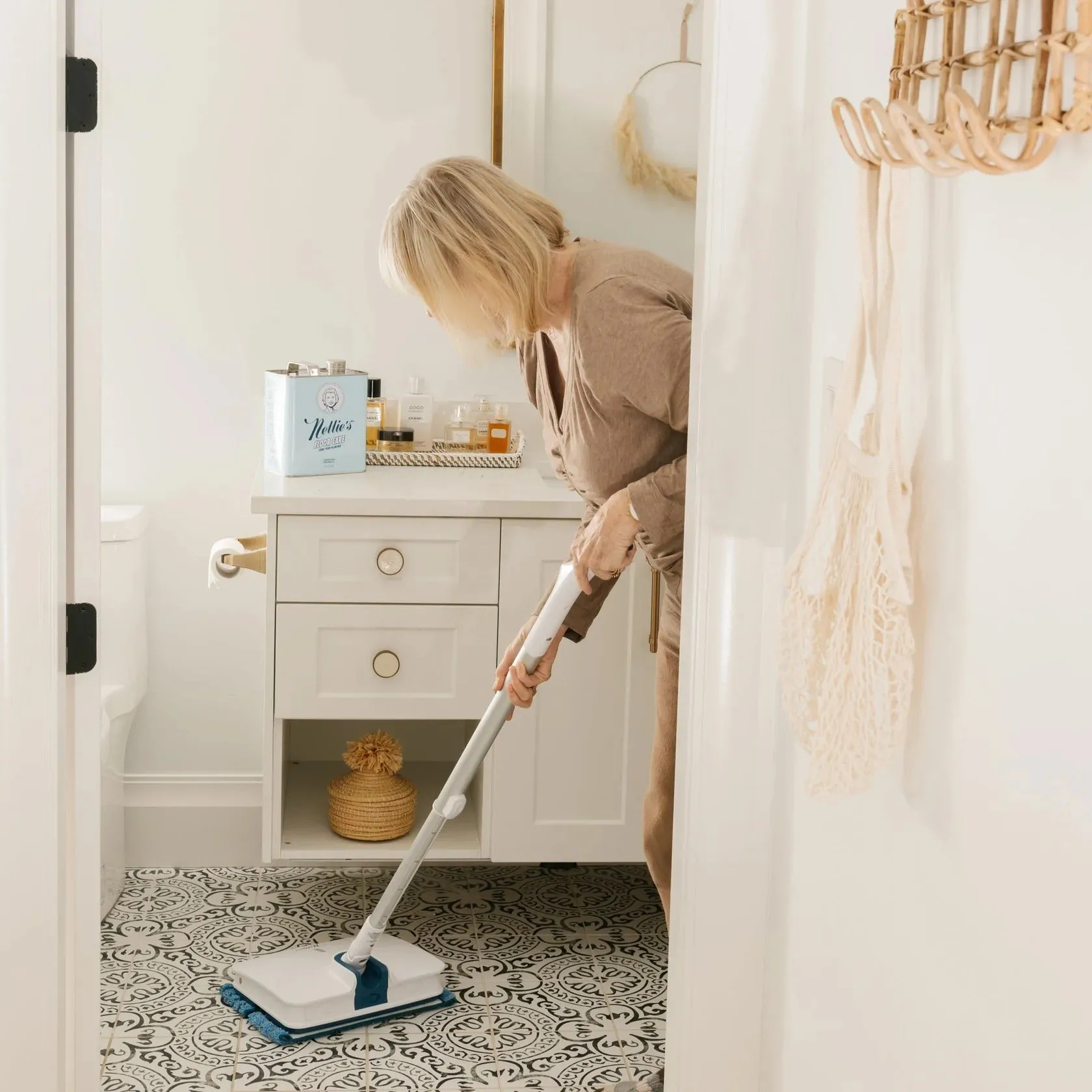 Cordless Mop Bundle - The Nellies Wow Too