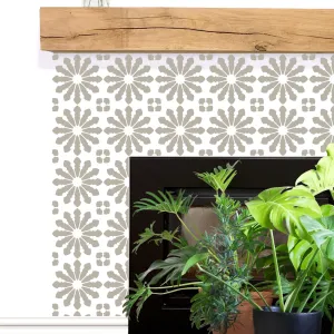 Eastcombe Tile Repeat Stencil