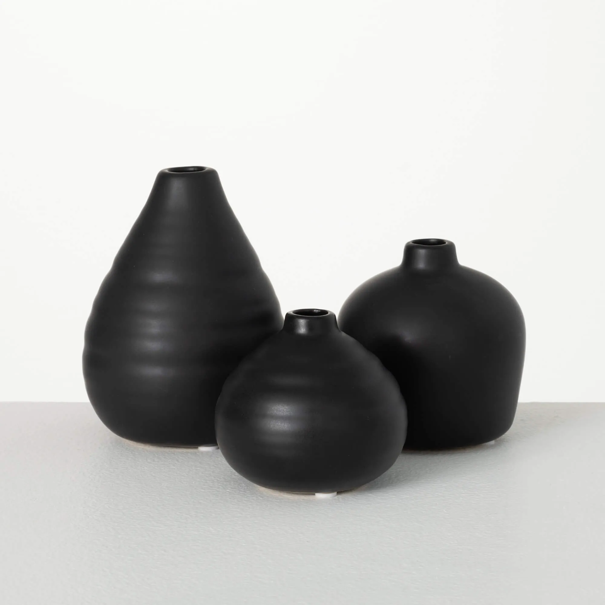 Ebony Compact Vase Set