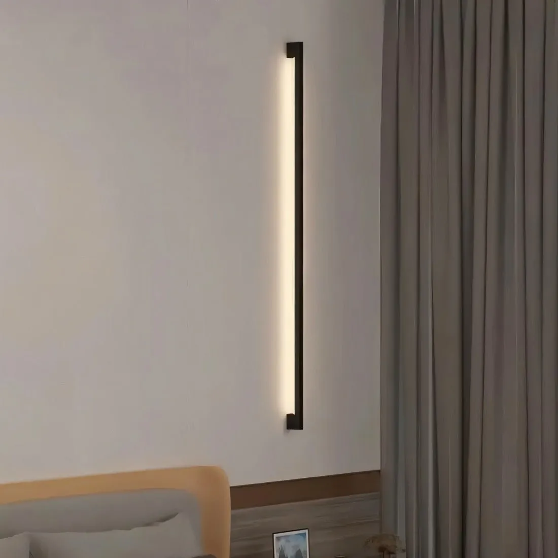 Hanur Wall Lamp