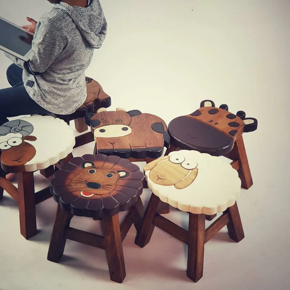 Kids Chair Wooden Stool Animal GIRAFFE Theme Children’s wood Chair Toddlers Stepping.