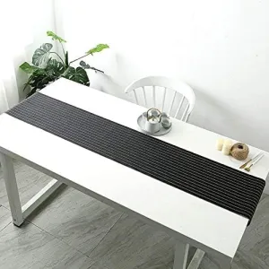 LINES Tablerunner
