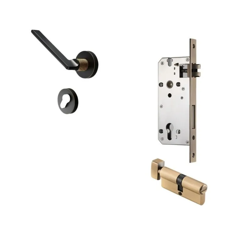 Sabaat Handle and Lock