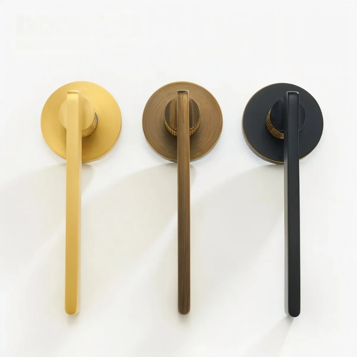 Sabaat Handle and Lock